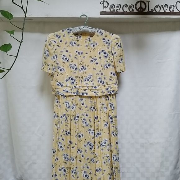 👗WORTHINGTON DAISY PRINT DRESS - Picture 2 of 9